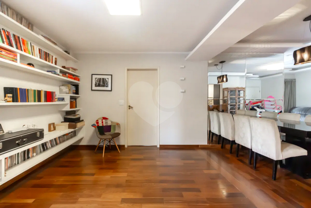 APARTAMENTO em VILA MARIANA