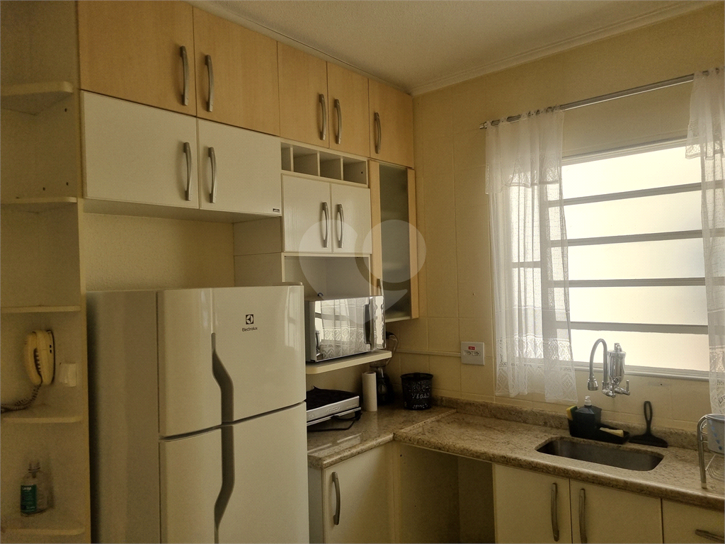 Apartamento para alugar com 2 quartos, 55m² - Foto 4