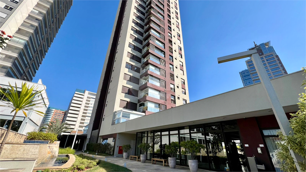 Apartamento venda/locação, Retrato Pinheiros, 2 suites, 2 vagas, próximo metro