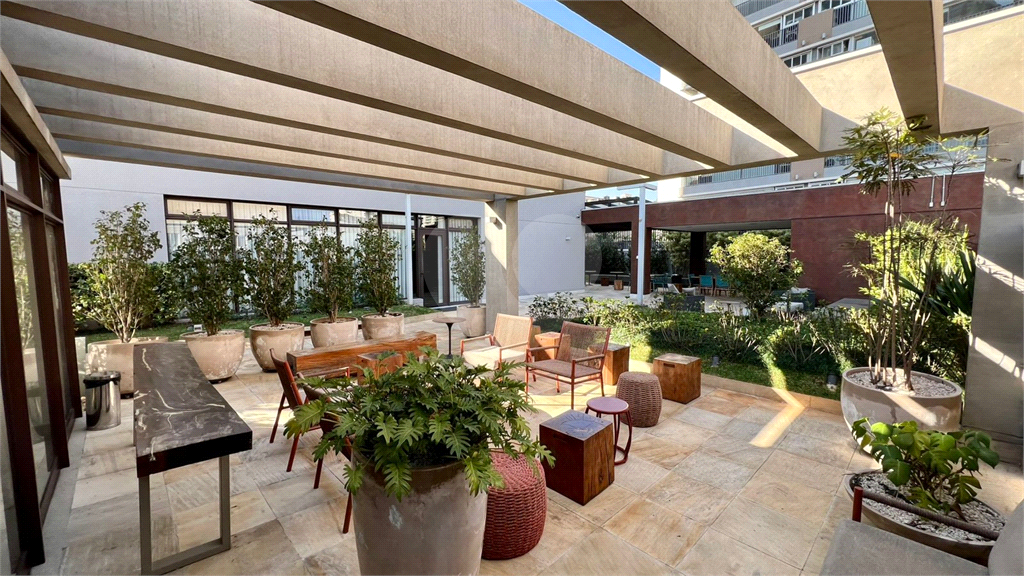 Apartamento venda/locação, Retrato Pinheiros, 2 suites, 2 vagas, próximo metro
