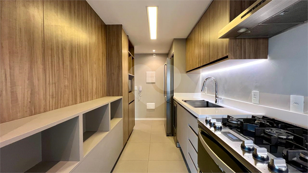 Apartamento venda/locação, Retrato Pinheiros, 2 suites, 2 vagas, próximo metro