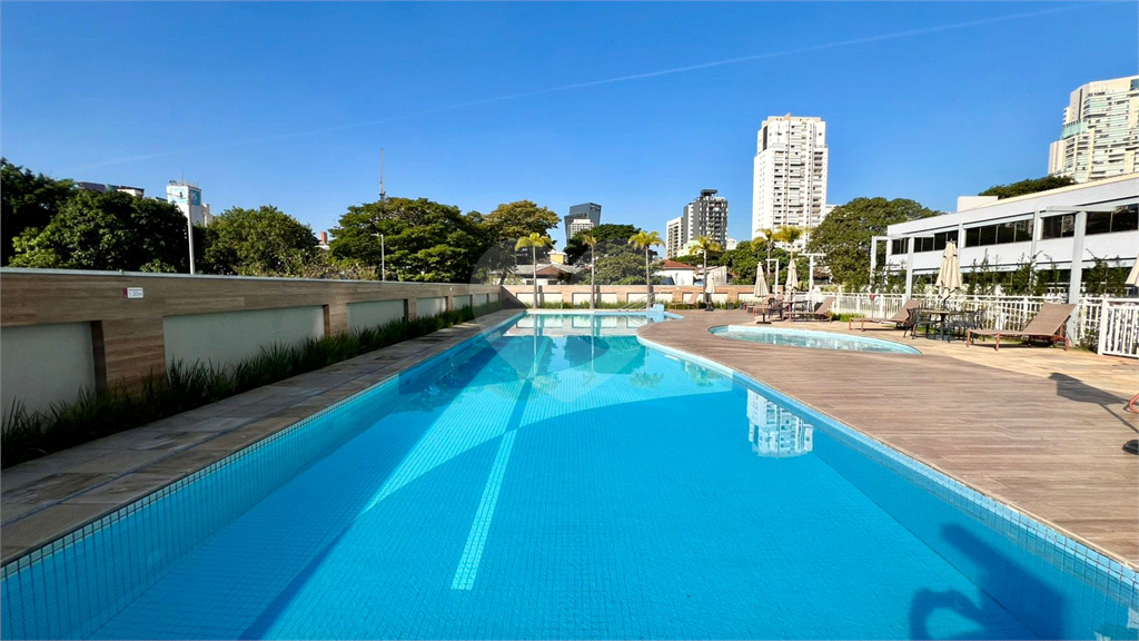 Apartamento venda/locação, Retrato Pinheiros, 2 suites, 2 vagas, próximo metro