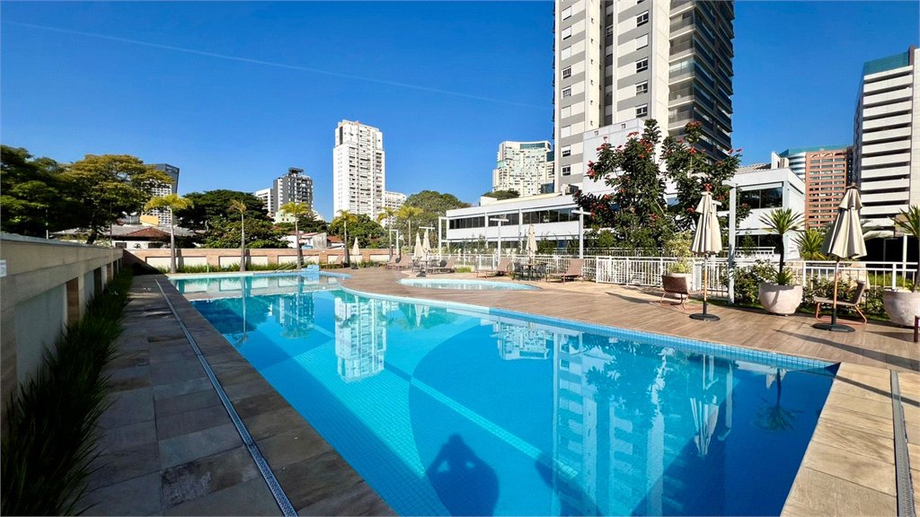 Apartamento venda/locação, Retrato Pinheiros, 2 suites, 2 vagas, próximo metro