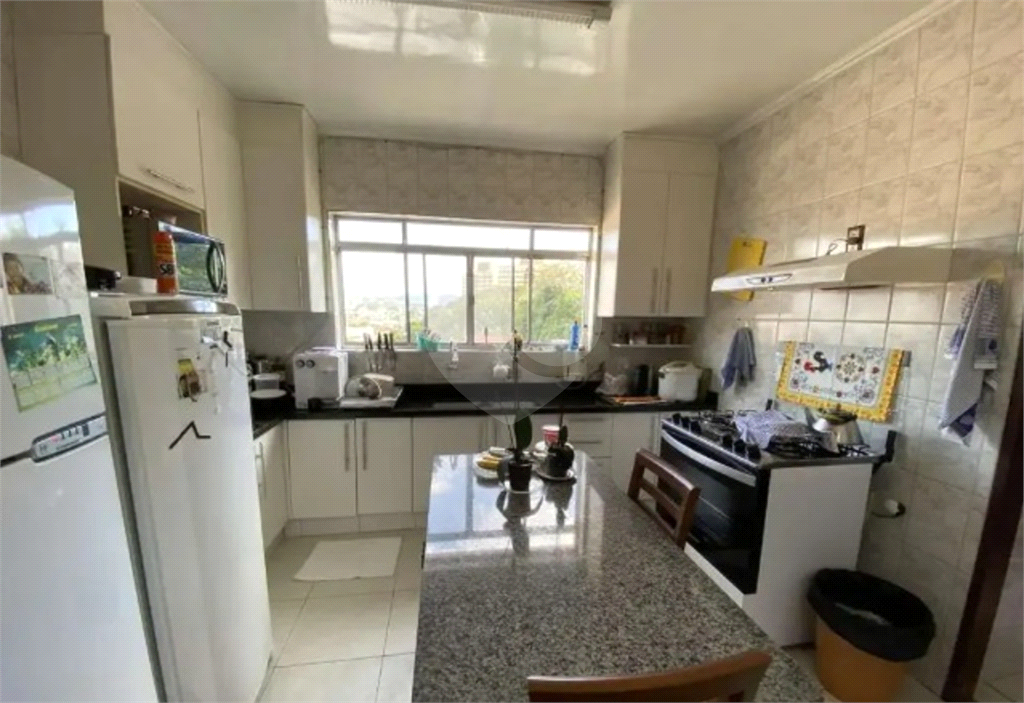 Casa à venda com 4 quartos, 235m² - Foto 5