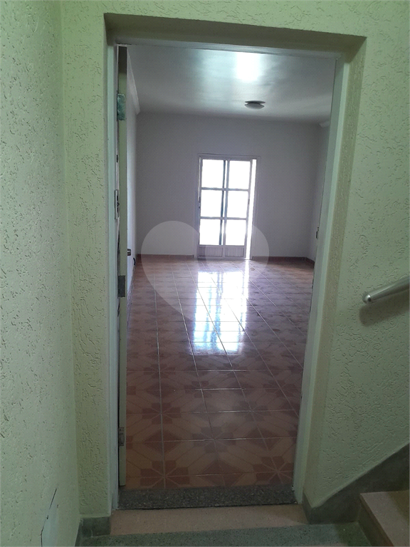 APARTAMENTO em SANTANA