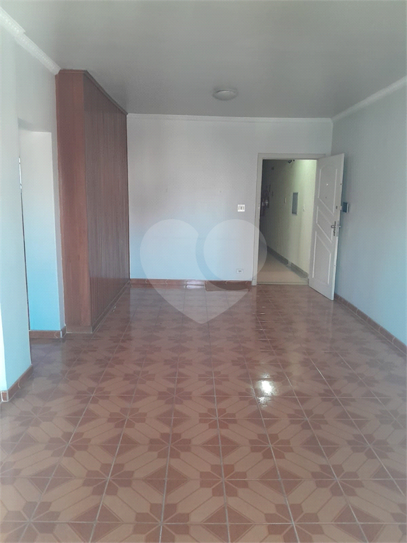APARTAMENTO em SANTANA