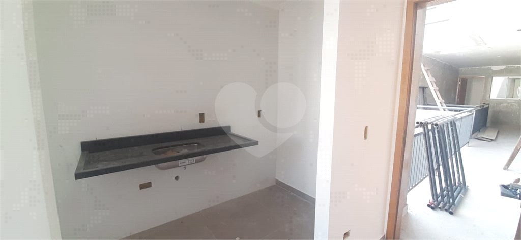 Apartamento à venda com 2 quartos, 25m² - Foto 14