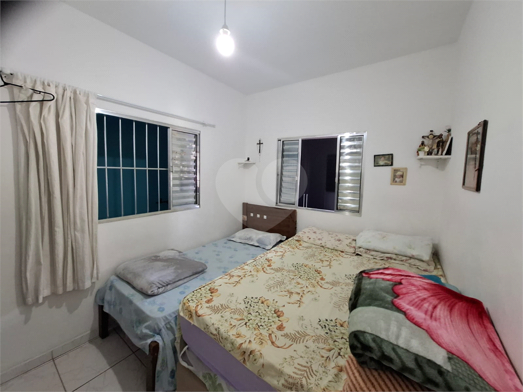Casa assobradada no TREMEMBE 146,2m², 3 dormitórios, sendo 2 suítes, 2 banheiros, quintal e 3 vagas de garagem 