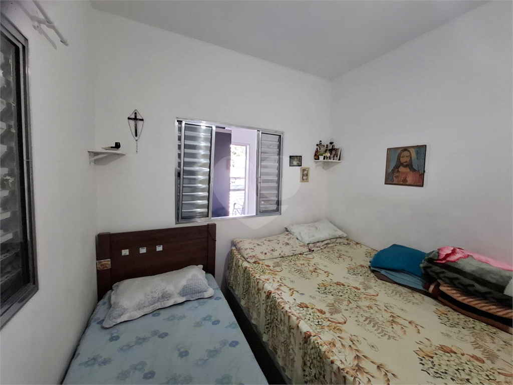 Casa assobradada no TREMEMBE 146,2m², 3 dormitórios, sendo 2 suítes, 2 banheiros, quintal e 3 vagas de garagem 