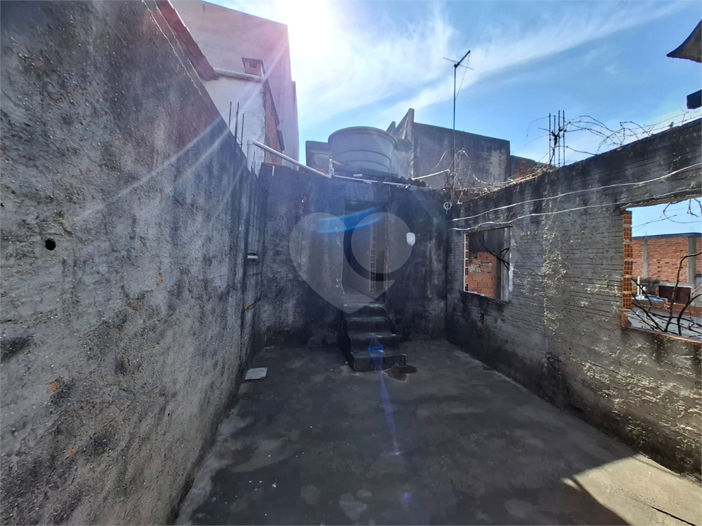 Casa assobradada no TREMEMBE 146,2m², 3 dormitórios, sendo 2 suítes, 2 banheiros, quintal e 3 vagas de garagem 