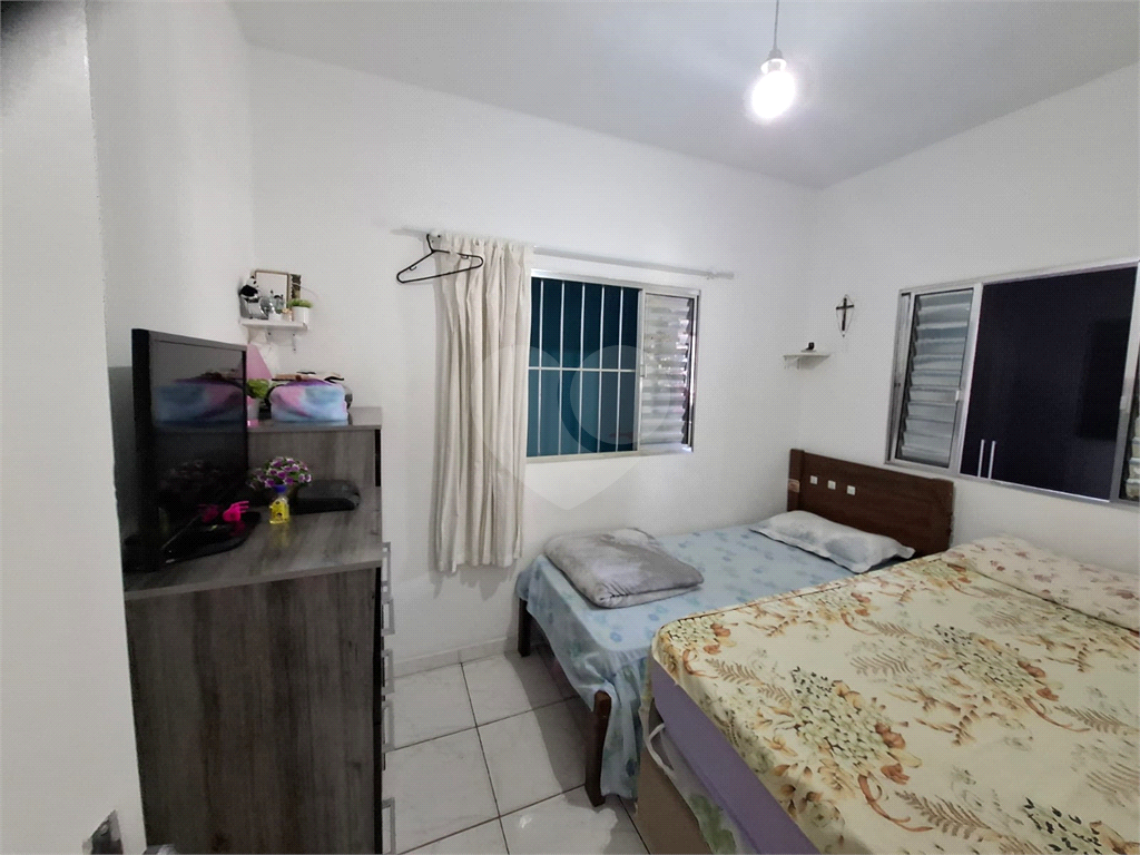 Casa assobradada no TREMEMBE 146,2m², 3 dormitórios, sendo 2 suítes, 2 banheiros, quintal e 3 vagas de garagem 