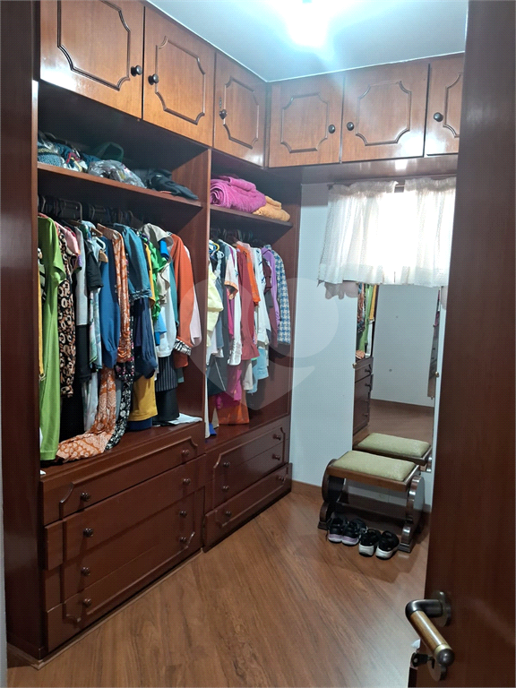 Apartamento a venda na Rua Pedro Doll