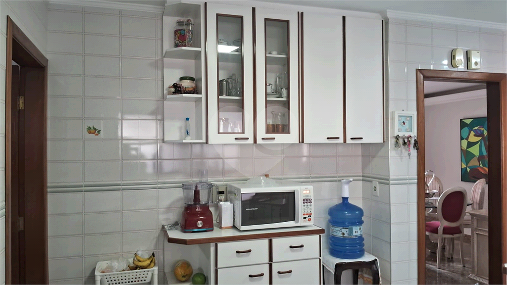 Apartamento a venda na Rua Pedro Doll
