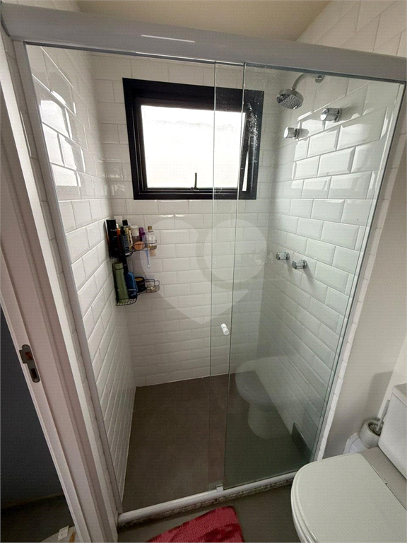 Studio de 25m² mobiliado e com varanda impecável condomínio com lazer completo Vila Mariana