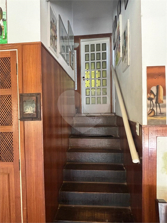 Casa venda Alphaville 3, 2 quartos, 1 suíte, 2 salas, 6 vagas