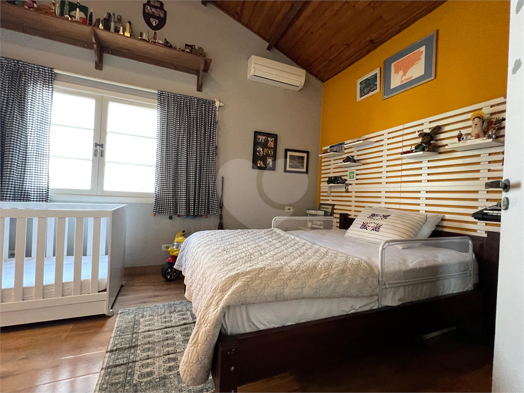 Casa venda Alphaville 3, 4 quartos, 2 suítes, 2 salas, 6 vagas