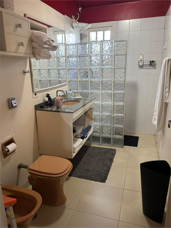 Casa venda Alphaville 3, 4 quartos, 2 suítes, 2 salas, 6 vagas