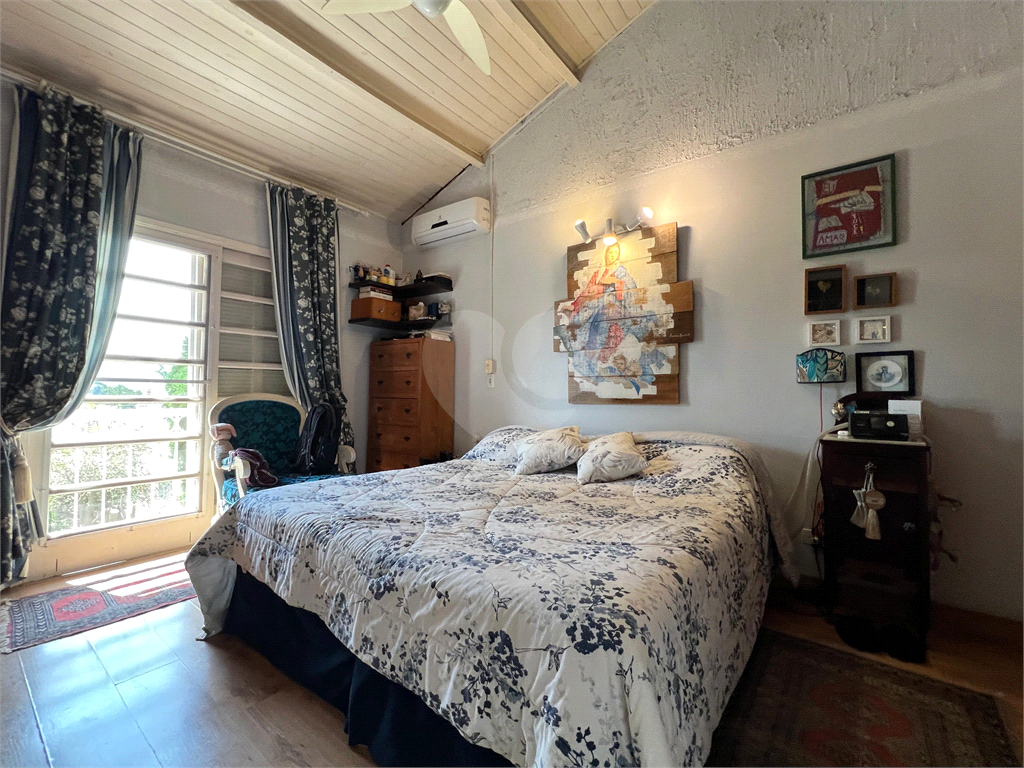 Casa venda Alphaville 3, 4 quartos, 2 suítes, 2 salas, 6 vagas