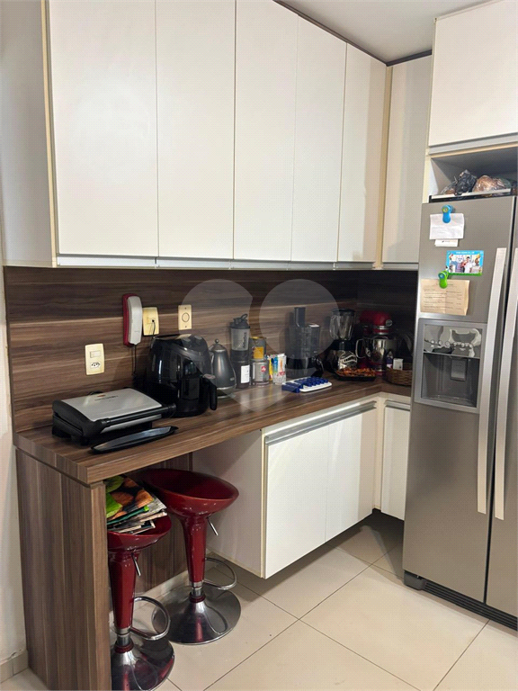 Casa venda Alphaville 3, 4 quartos, 2 suítes, 2 salas, 6 vagas