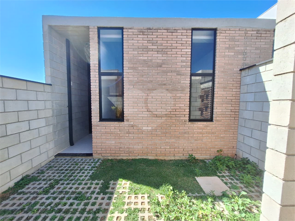 Casa Nova à Venda 80m²| 2 Dormitórios| 1 Suíte| 1 Vaga| Área Gourmet Socorro/SP