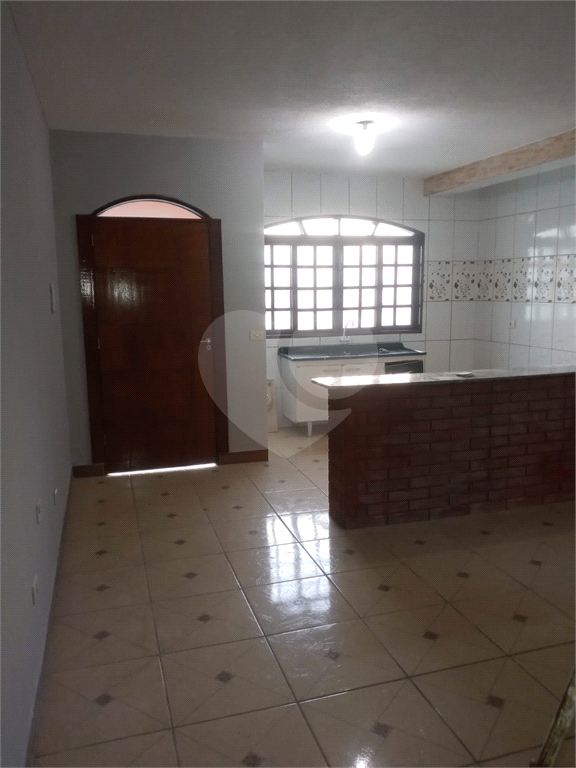 Casa à venda com 1 quarto, 70m² - Foto 6
