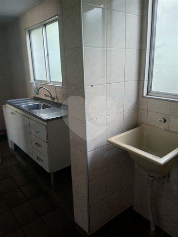 Apartamento à venda com 2 quartos, 54m² - Foto 2
