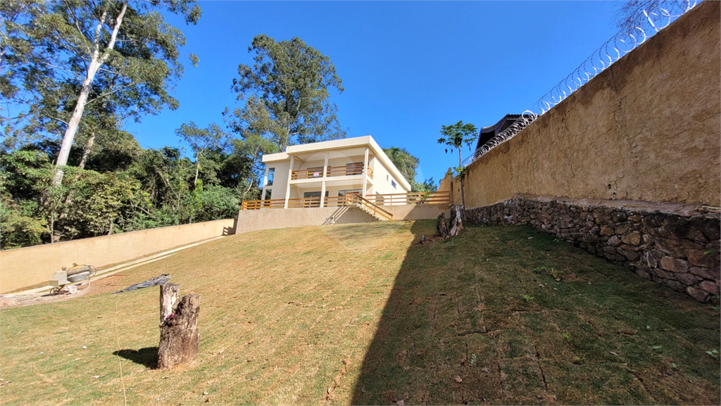 Casa de Condomínio à venda com 4 quartos, 350m² - Foto 38