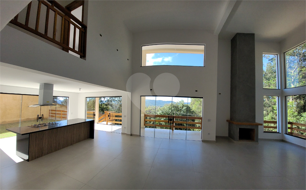 Casa de Condomínio à venda com 4 quartos, 350m² - Foto 13