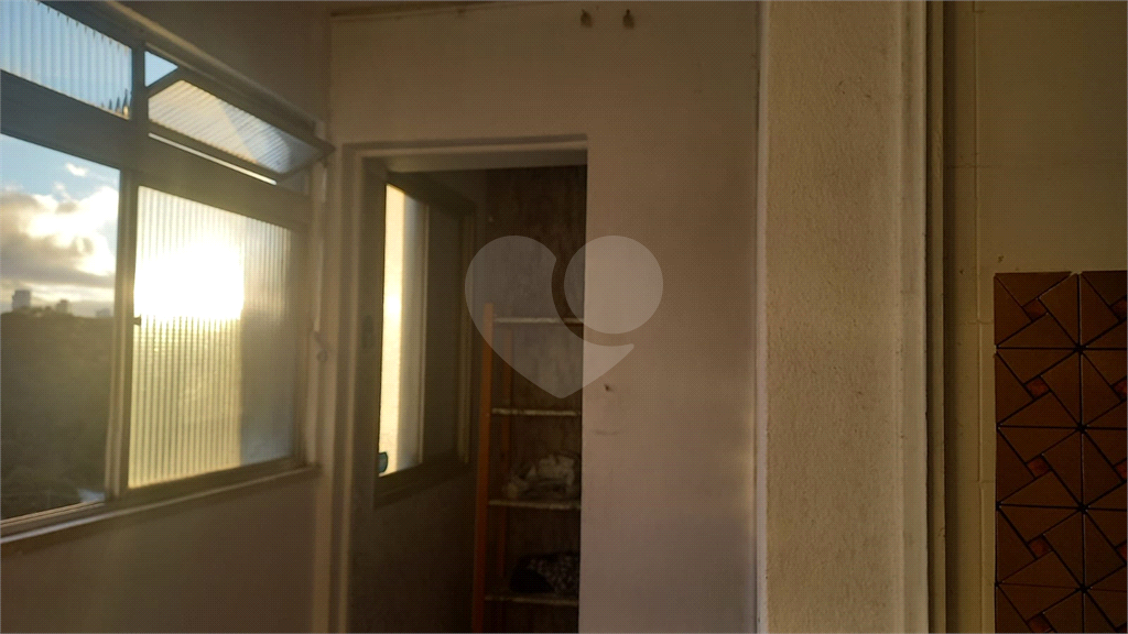 Parada Inglesa - Apartamento 62 metros , 02 quartos,  area de serviço, dep.empregada, vaga de garagem, depósito