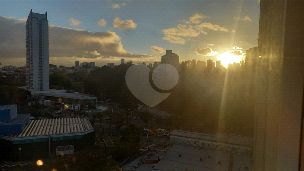 Parada Inglesa - Apartamento 62 metros , 02 quartos,  area de serviço, dep.empregada, vaga de garagem, depósito