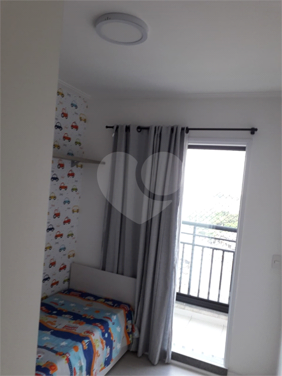 APARTAMENTO em JARDIM FLOR DA MONTANHA