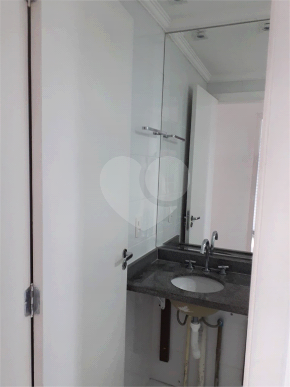 APARTAMENTO em JARDIM FLOR DA MONTANHA