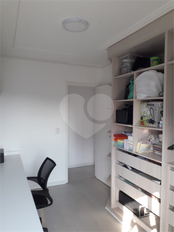 APARTAMENTO em JARDIM FLOR DA MONTANHA
