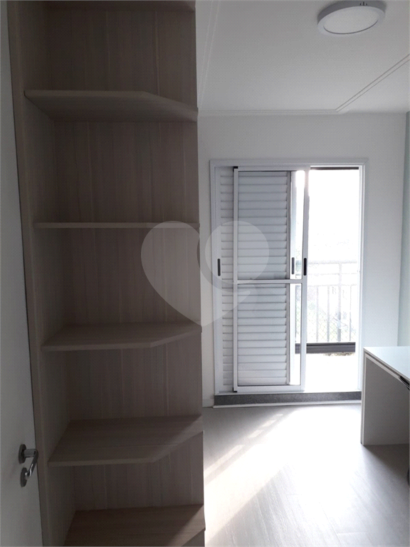 APARTAMENTO em JARDIM FLOR DA MONTANHA