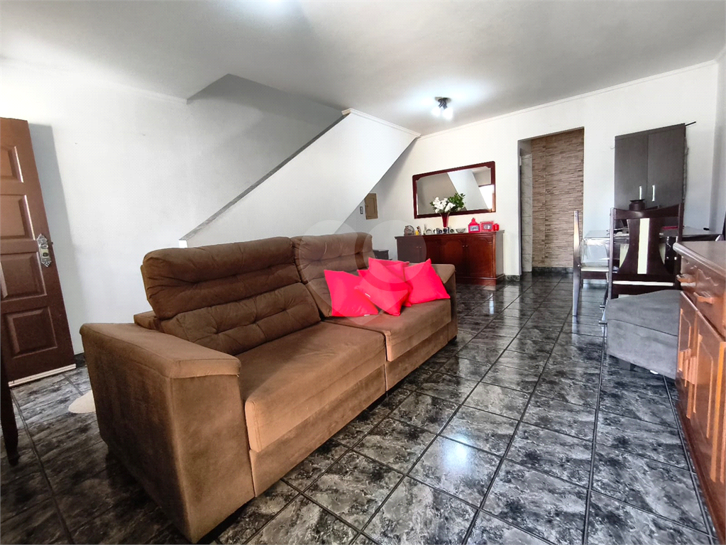 Sobrado à venda com 3 quartos, 145m² - Foto 5