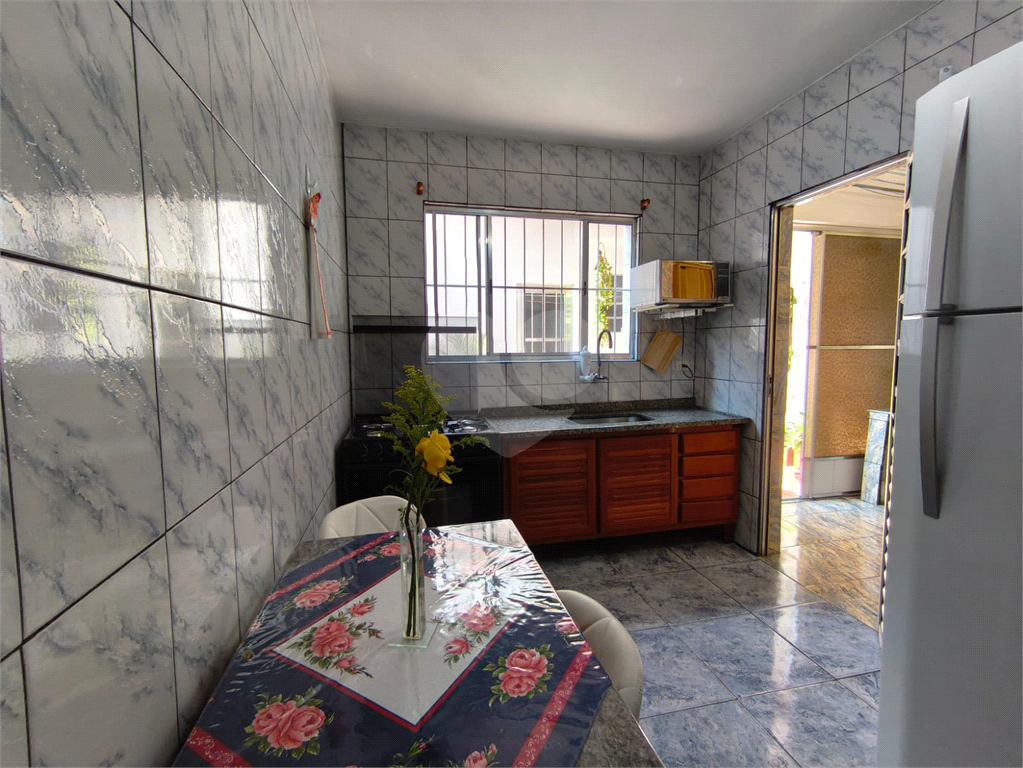 Sobrado à venda com 3 quartos, 145m² - Foto 14