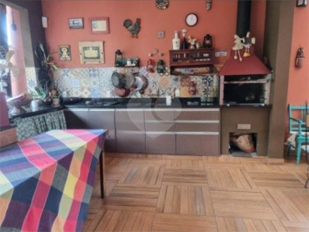 Casa à venda com 3 quartos, 254m² - Foto 17