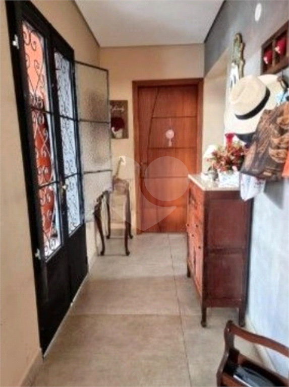 Casa à venda com 3 quartos, 254m² - Foto 5