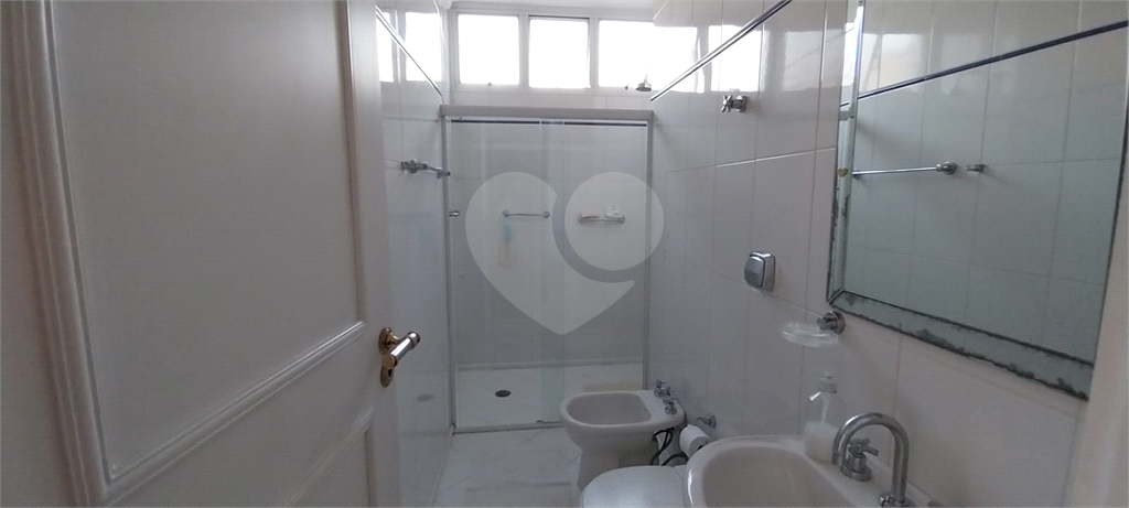 Apartamento, 3 quartos, 196 m² - Foto 11