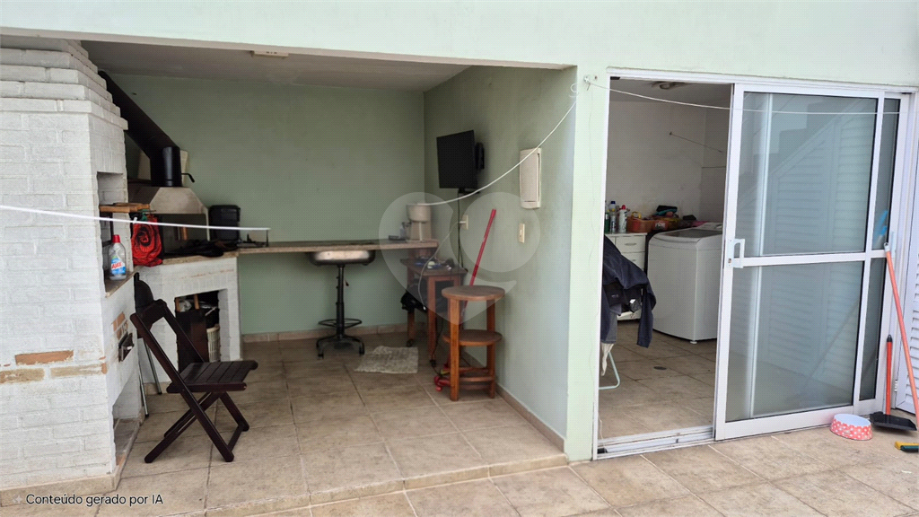 Sobrado no bairro de Mirandópolis com 3 quartos sendo 1 suíte - edícula - 2 vagas de garagem