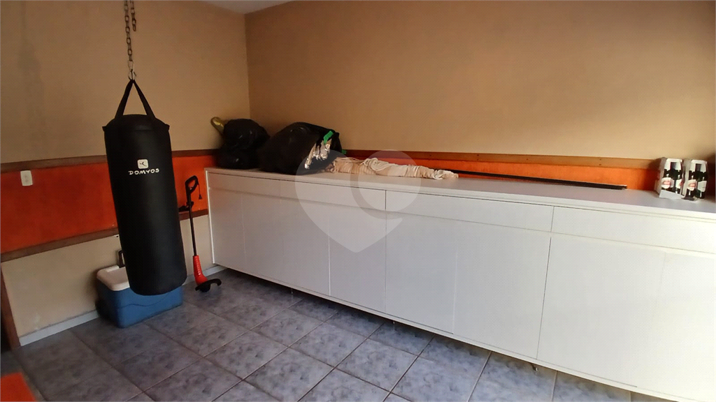 Sobrado à Venda em Socorro/SP | 379 m² | 4 Dormitórios | 2 Suítes | 4 Vagas de Garagem