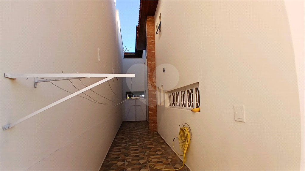 Sobrado à Venda em Socorro/SP | 379 m² | 4 Dormitórios | 2 Suítes | 4 Vagas de Garagem