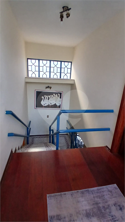 Sobrado à Venda em Socorro/SP | 379 m² | 4 Dormitórios | 2 Suítes | 4 Vagas de Garagem