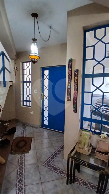 Sobrado à Venda em Socorro/SP | 379 m² | 4 Dormitórios | 2 Suítes | 4 Vagas de Garagem