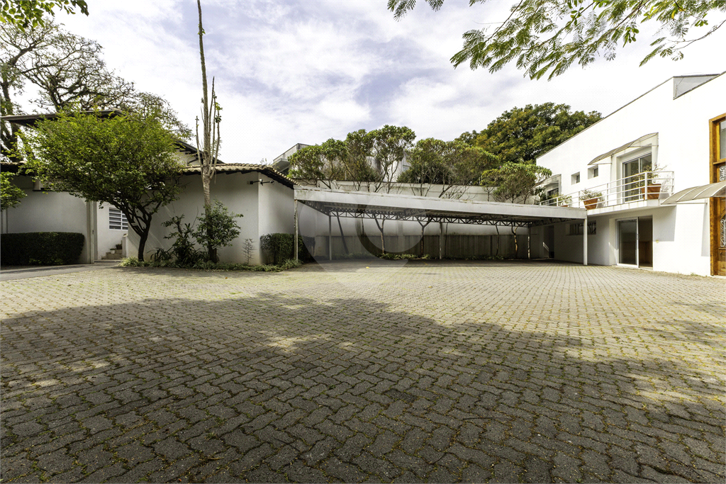 Imóvel Comercial 1.499m² | Av. São Gualter – Alto de Pinheiros