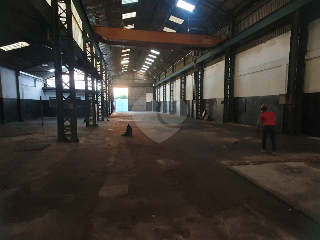 Galpão com 1.747m² para VENDA  e LOCAÇÃO no TATUAPÉ
