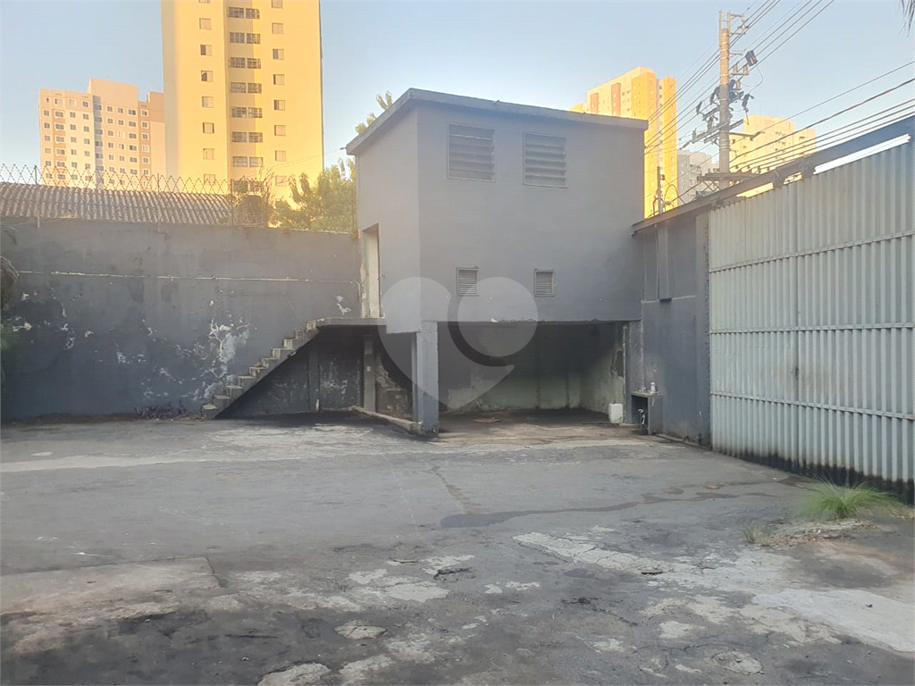 Galpão com 1.747m² para VENDA  e LOCAÇÃO no TATUAPÉ
