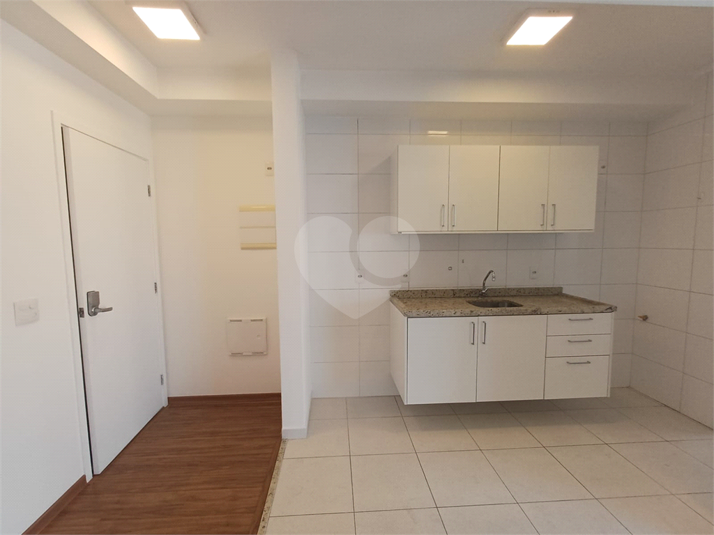 Apartamento 45,40m² à Venda - 1 Dormitório com Suíte - Barra Funda