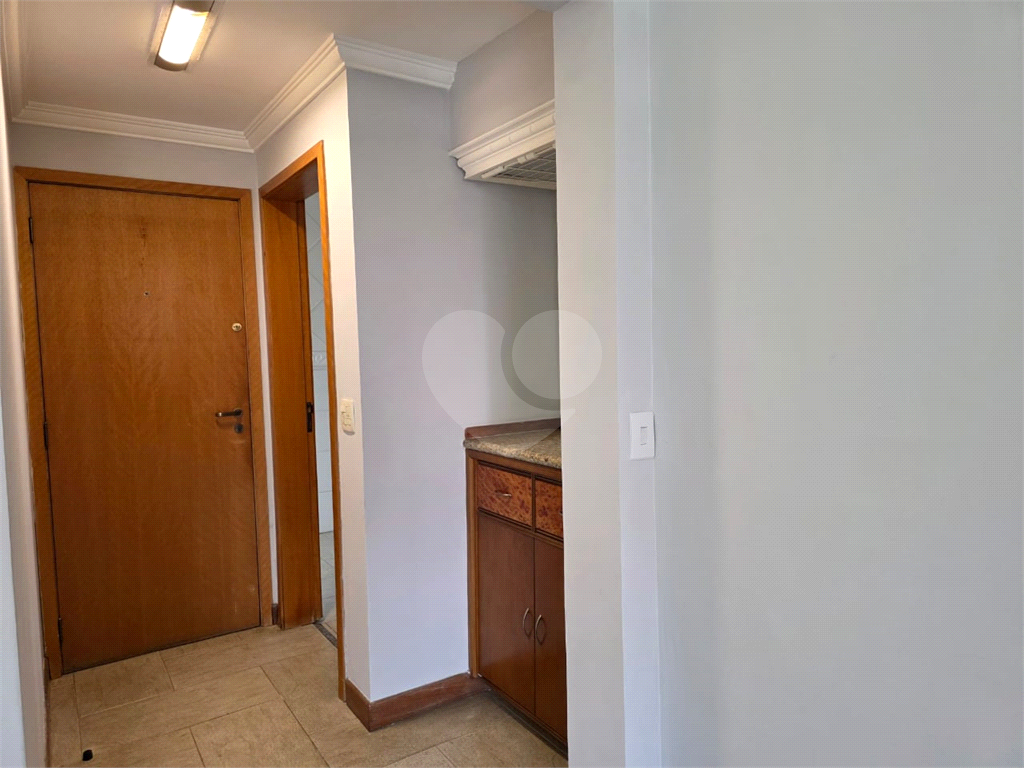 APARTAMENTO em CASA VERDE