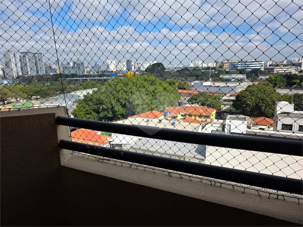 APARTAMENTO em CASA VERDE